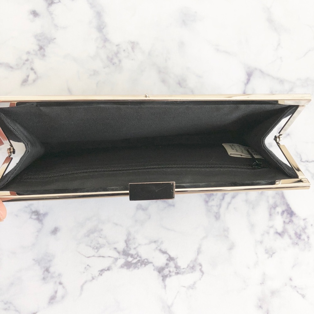 Banana Republic Clutch - Picture 5 of 6
